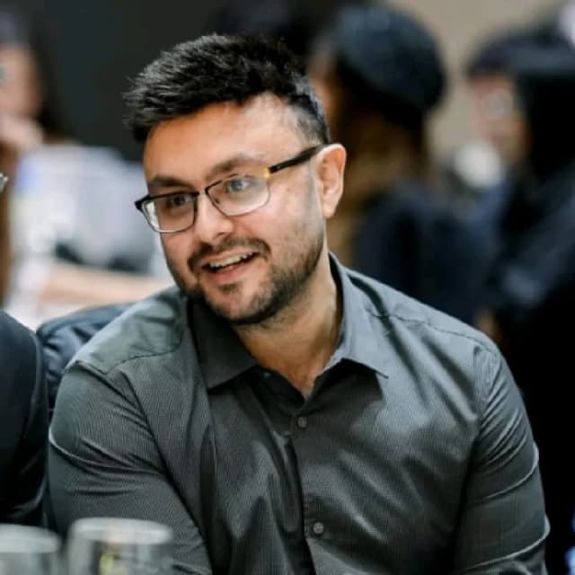 Alexander Amlani, founder of Future Analytics